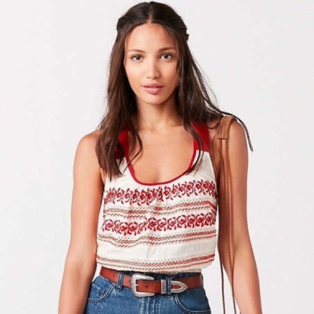 Urban Outfitters Ecote Red Embroidered Crop Top - Picture 1 of 4